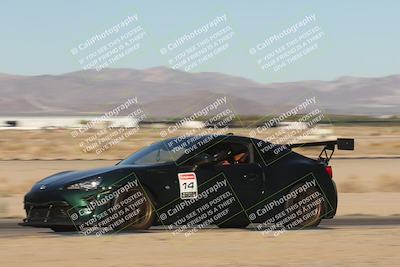 media/Oct-24-2025-Doghouse Garage (Fri) [[783d2ff07a]]/5-Beginner/Session 1 (Follow the Leader)/